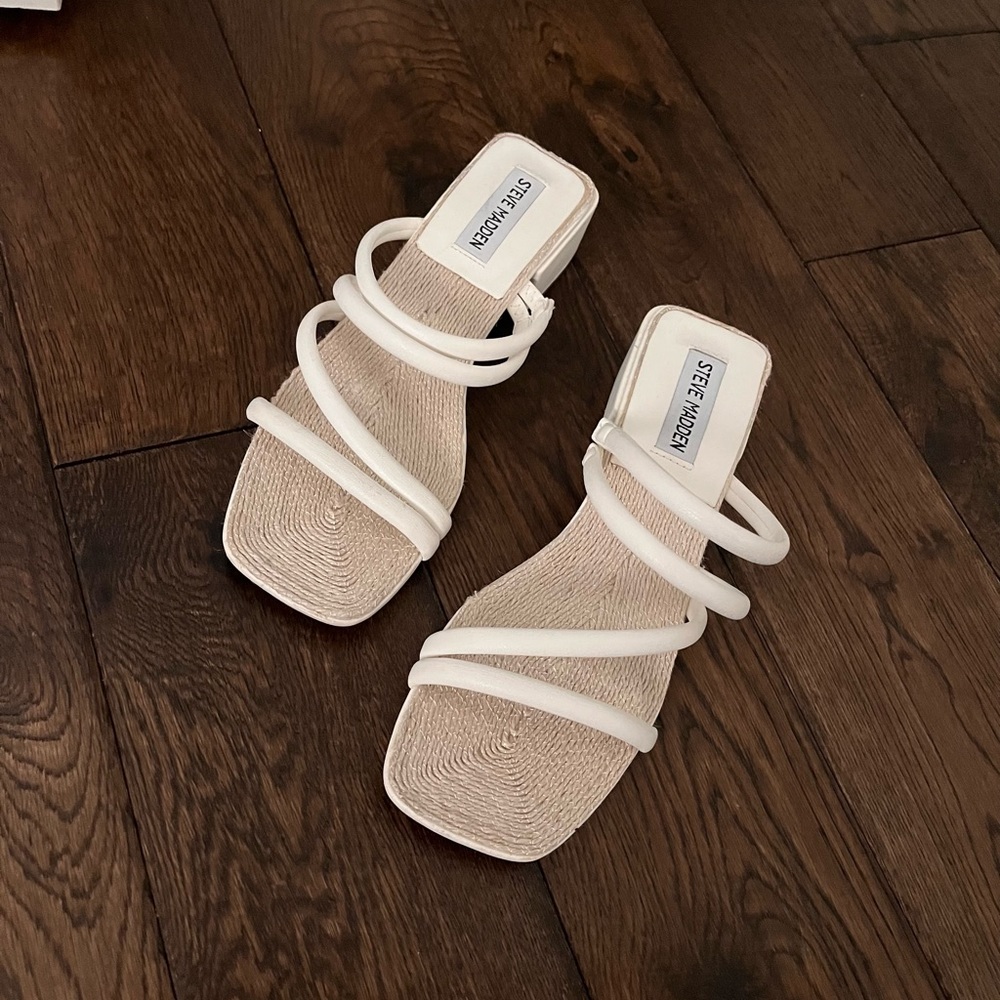 Steve Madden White Wedge Heels